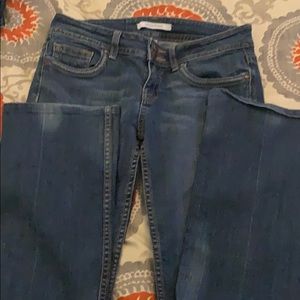 3/$25 Vigoss boot cut jeans Size 30. VGUC